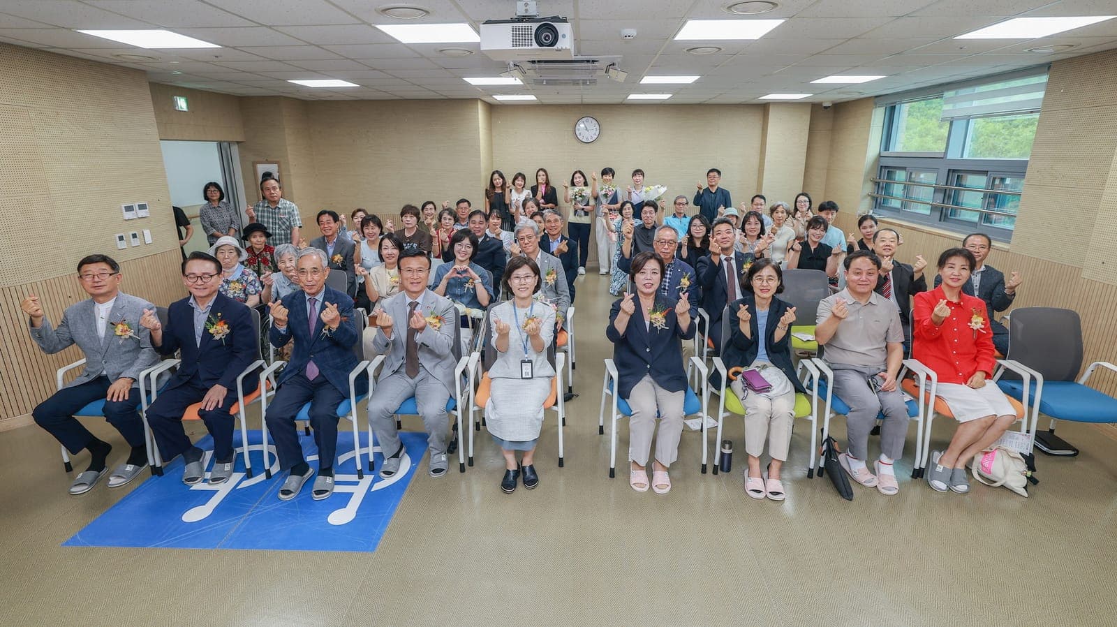 과천시 최초의 시립 요양원, 개원 1주년 맞아 기념행사 개최 사진 1