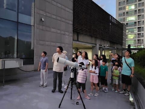 과천시 정보과학도서관, 천체 투영기로 만나는 '열린 천문대' 성황리 마쳐